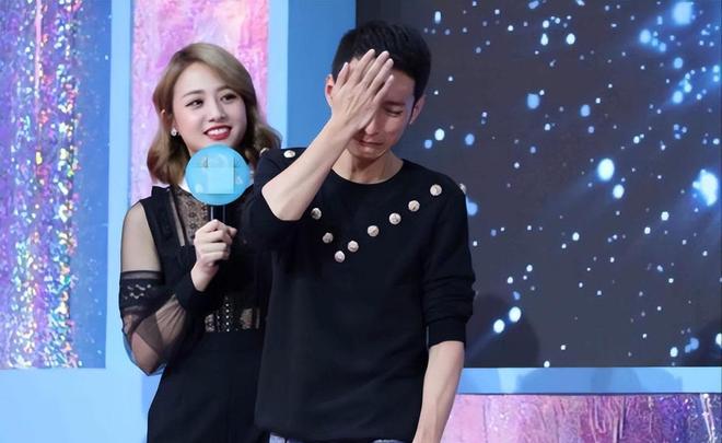 岁李维嘉由主持到“精神障碍”令人惋惜j9九游会登录财富再丰厚也难解忧48(图21)